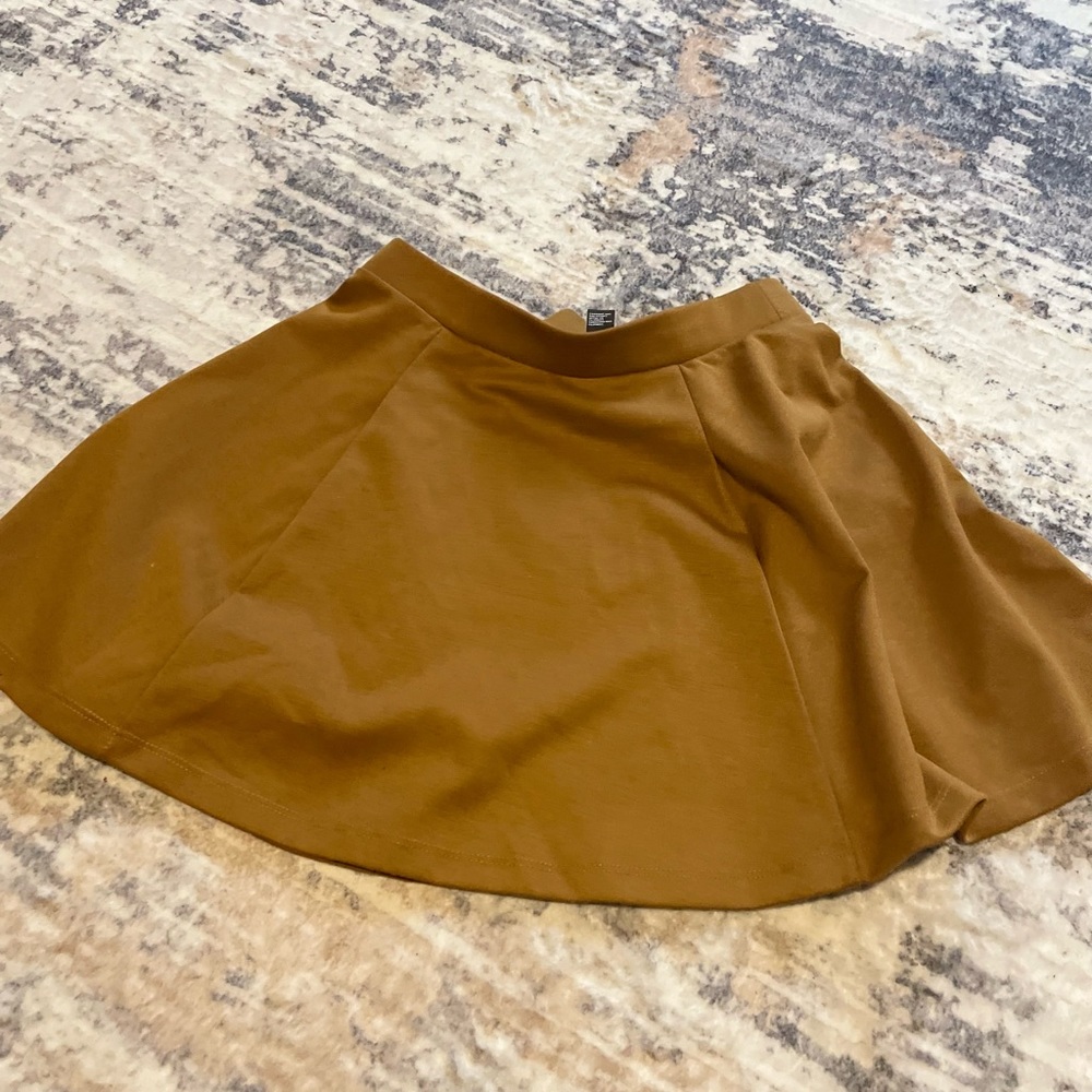 Women’s skirt